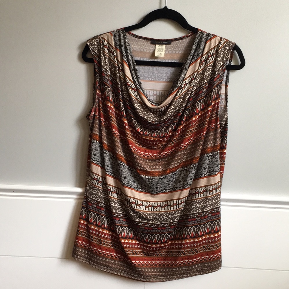 Women’s Sleeveless Blouse